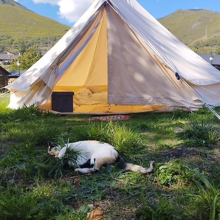 Camping La Zarapica - Palacios Del Sil 외부 사진