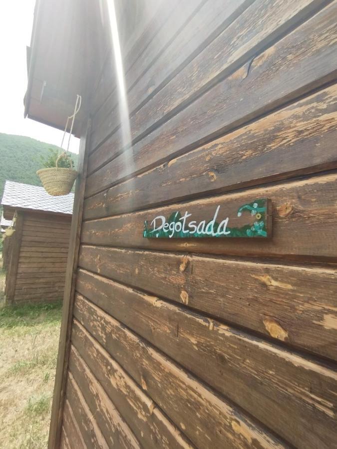 Camping La Zarapica - Palacios Del Sil 외부 사진